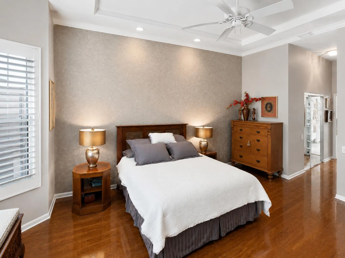 MASTER BEDROOM