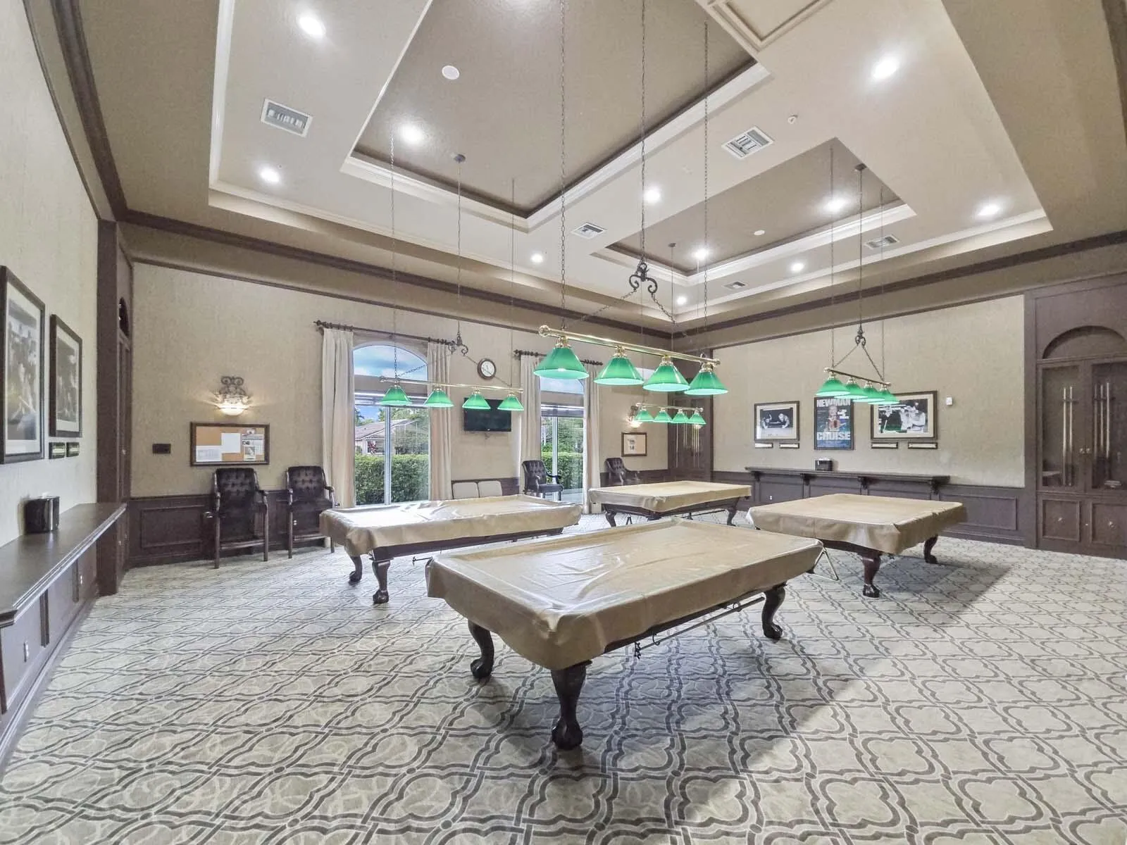 BILLIARD ROOM