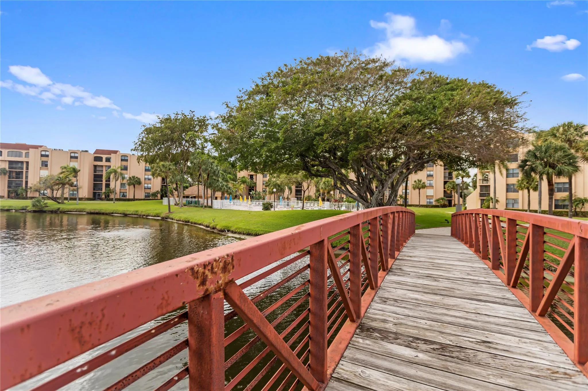 Bridge to Tennis Courts