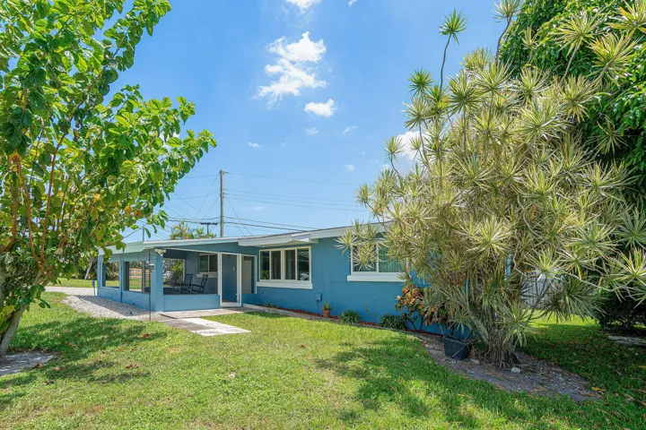 006-5134CanalRoad-WestPalmBeach-FL-33415