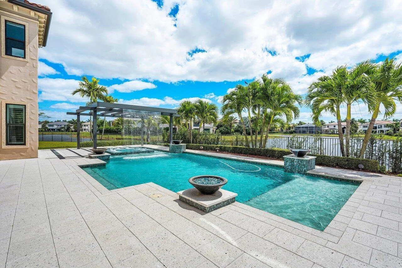 Property photo 48