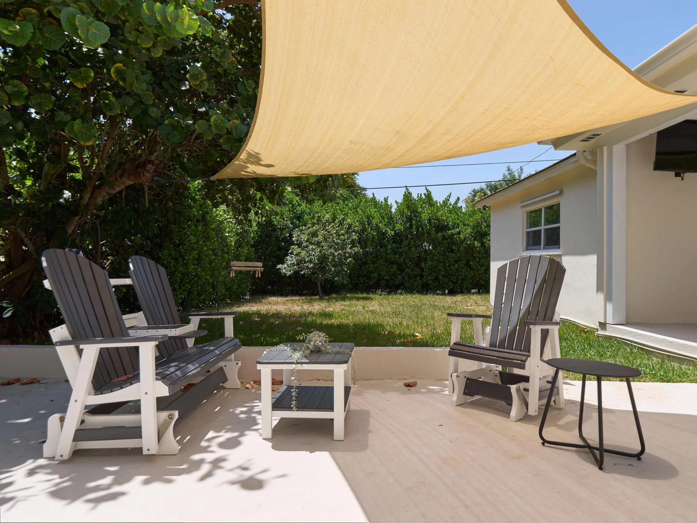 outdoor living space with lots of green space