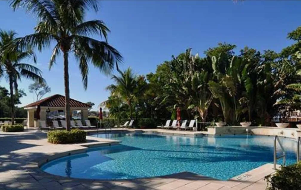 pool