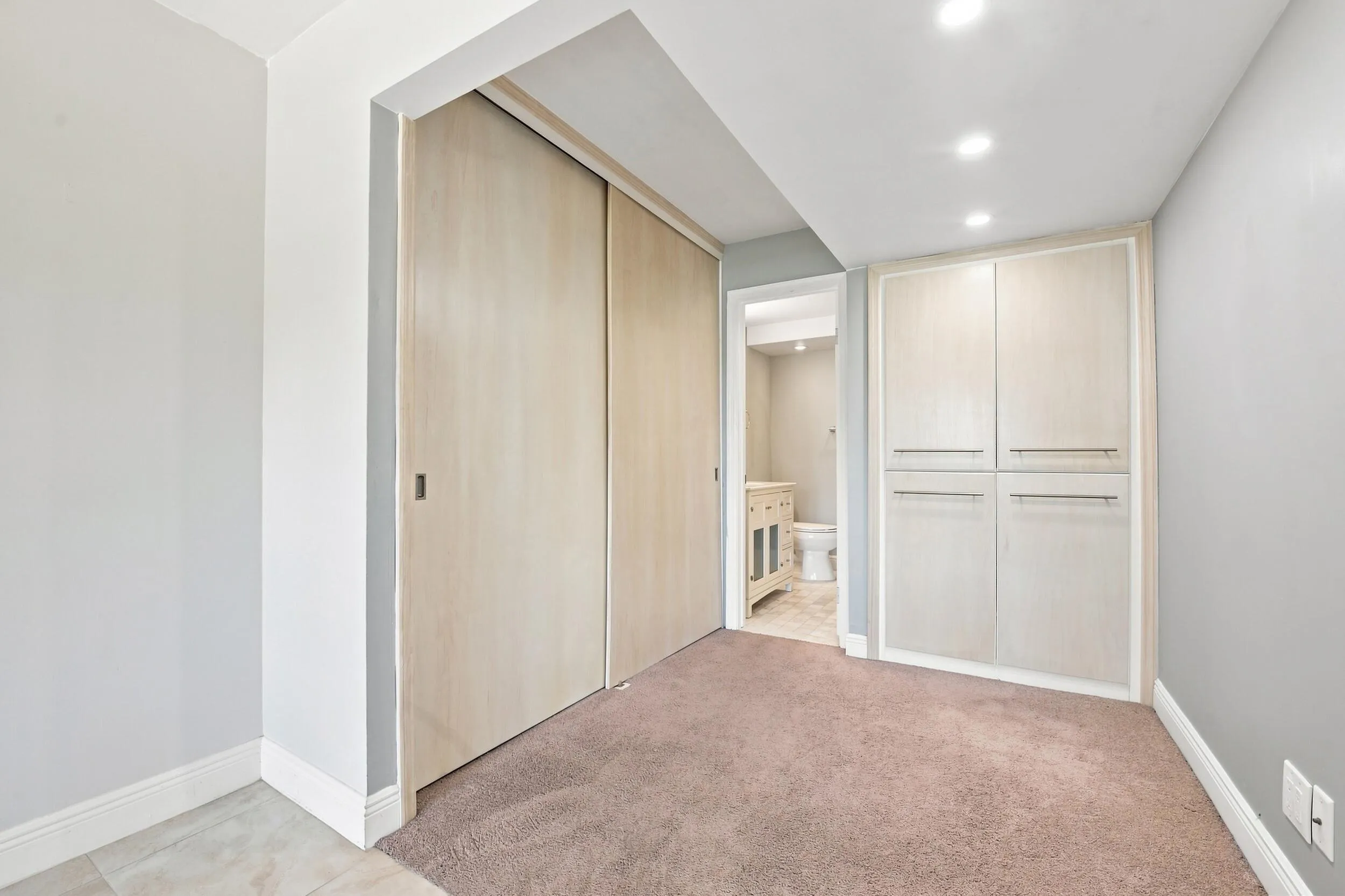 Dress area-original