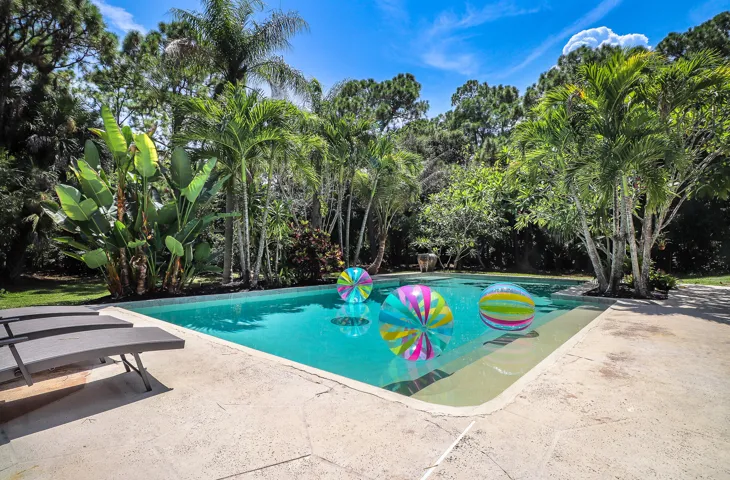 39-Pool