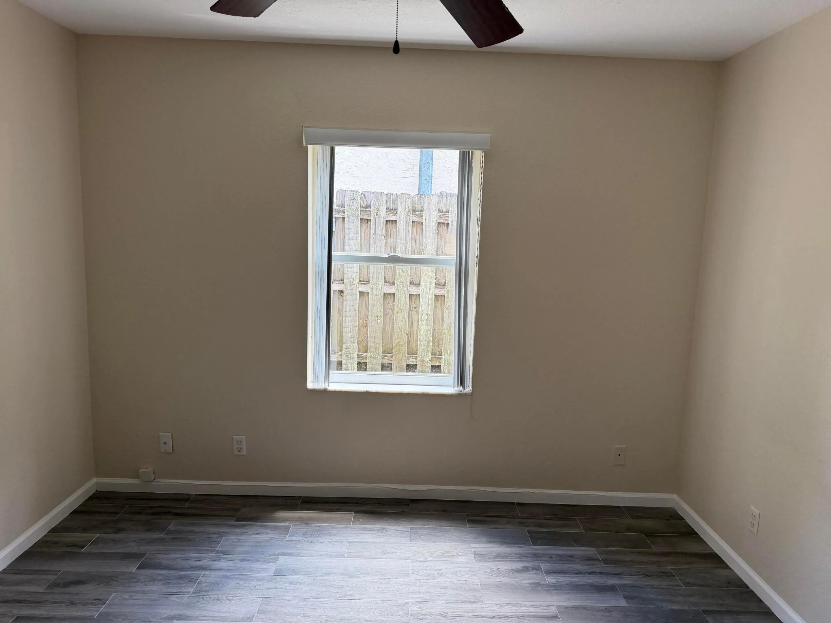 Guest bedroom