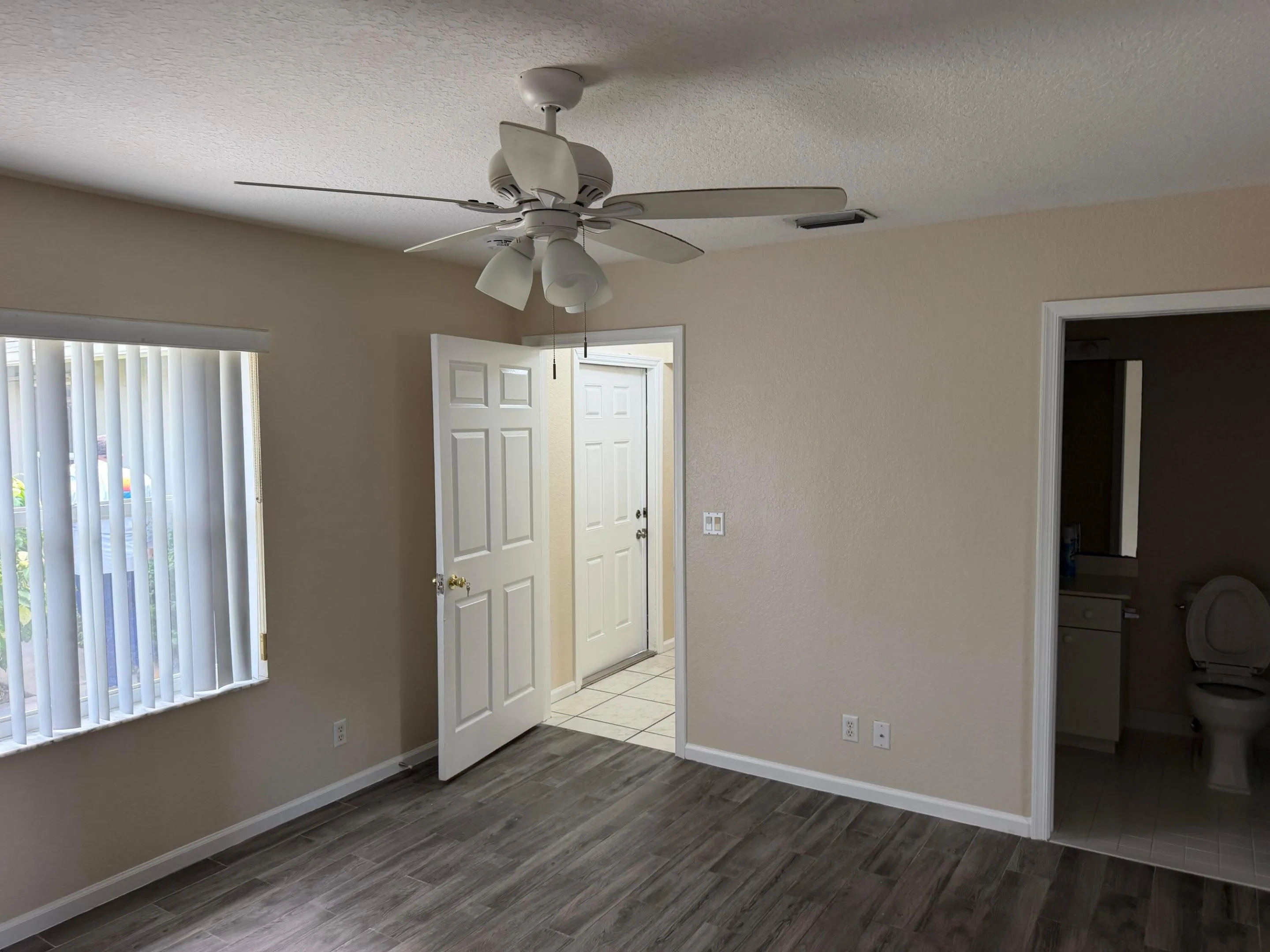 Main bedroom