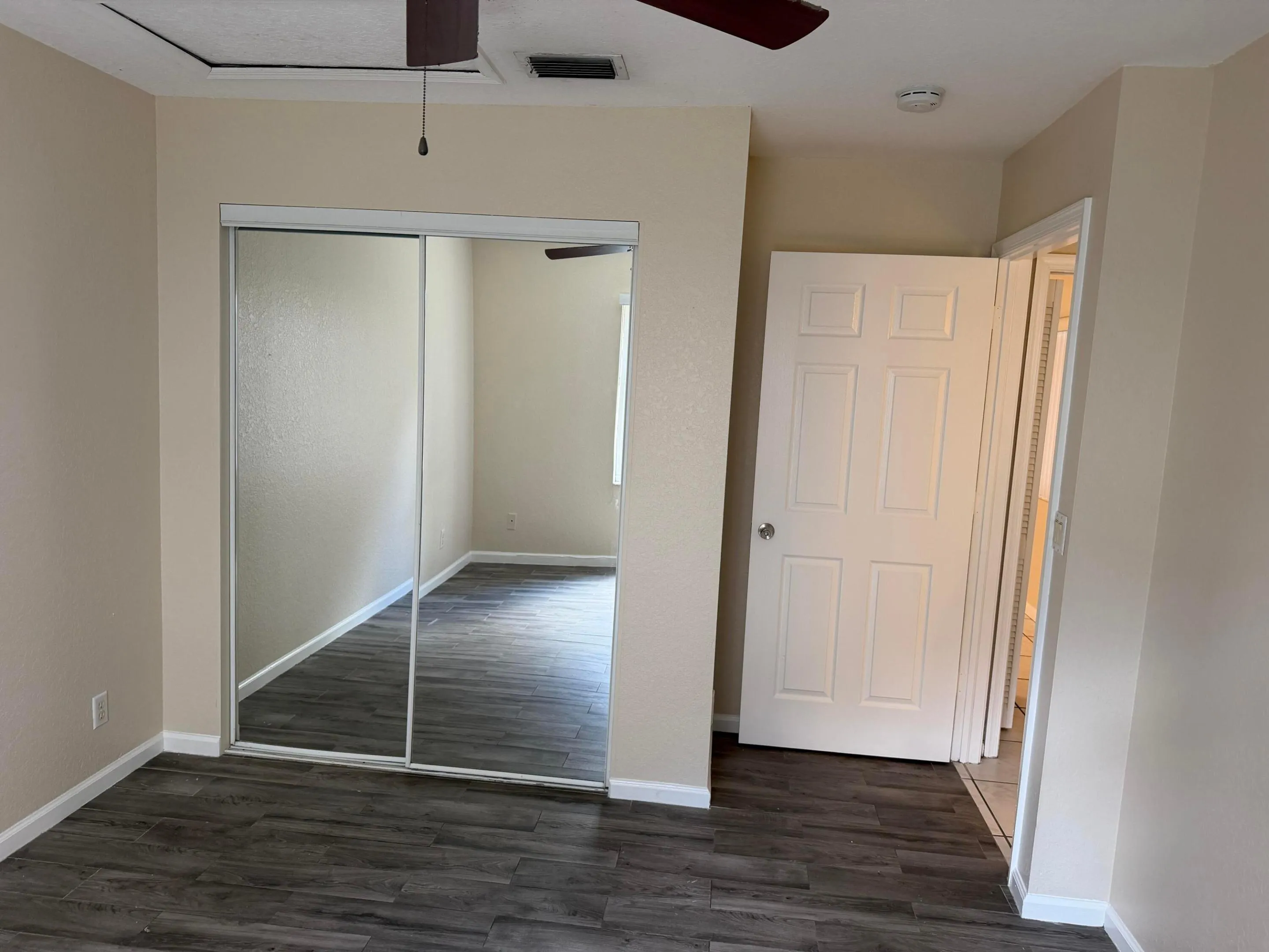 Guest bedroom