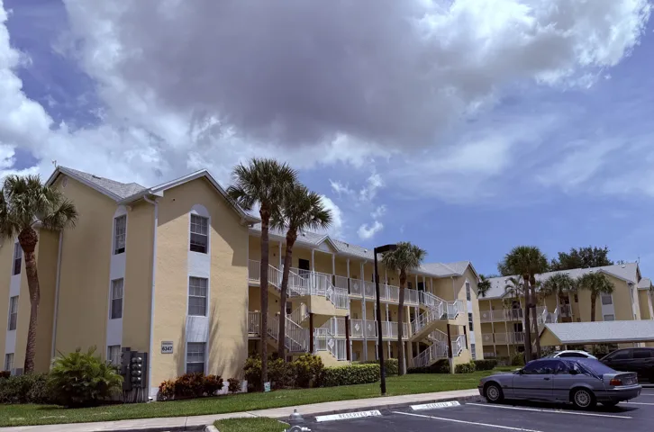 6347 Building