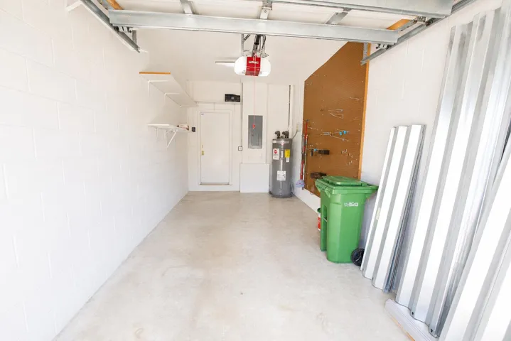 Garage 01