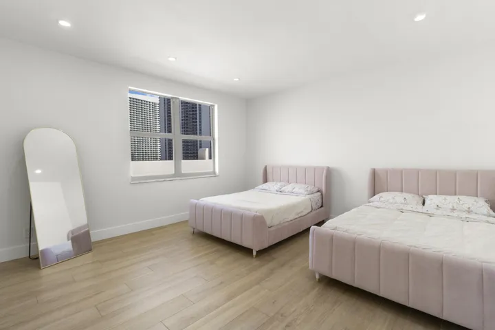 Guest bedroom 2