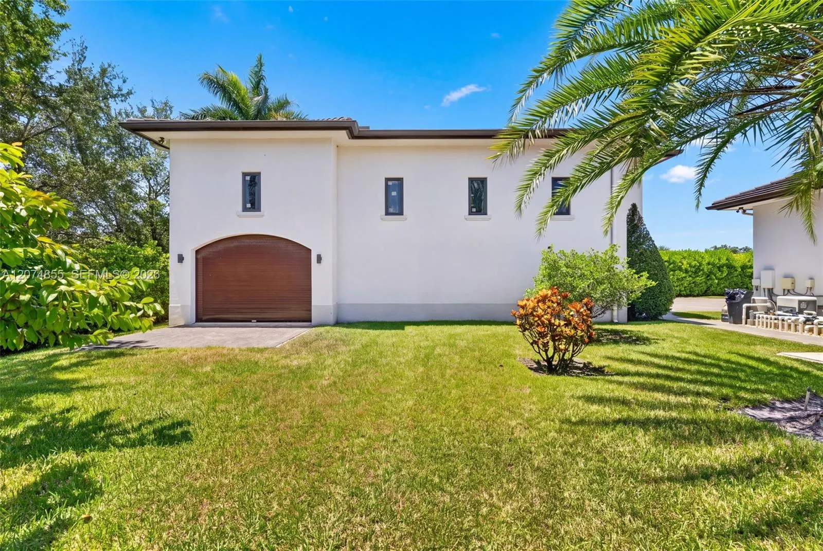 Property photo 35