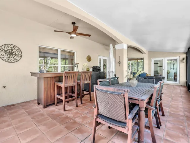 Screened Back Patio