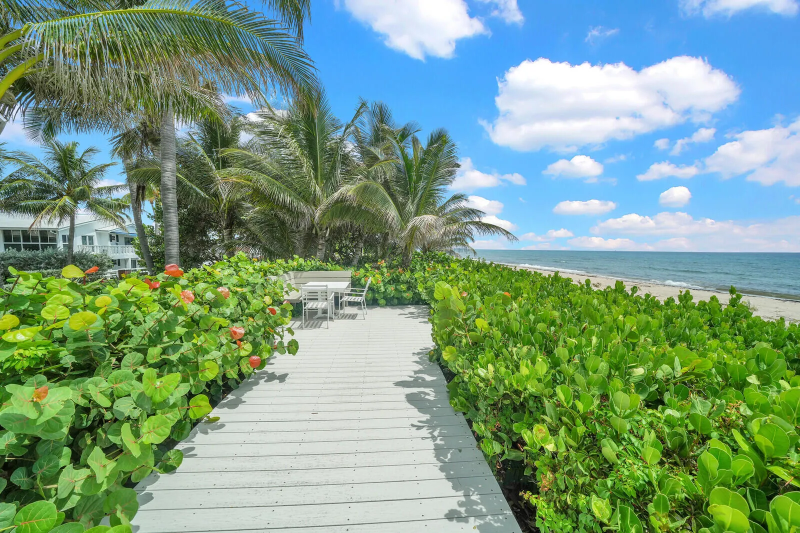 Private WearDeck w/seating and shade