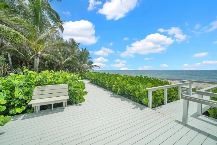 Ocean Manor Private Deck