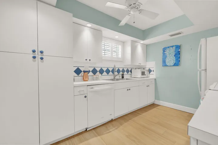 Coastal inspired kitchen