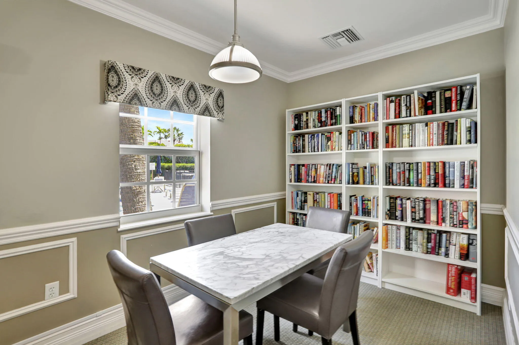 82-web-or-mls-08_22228806