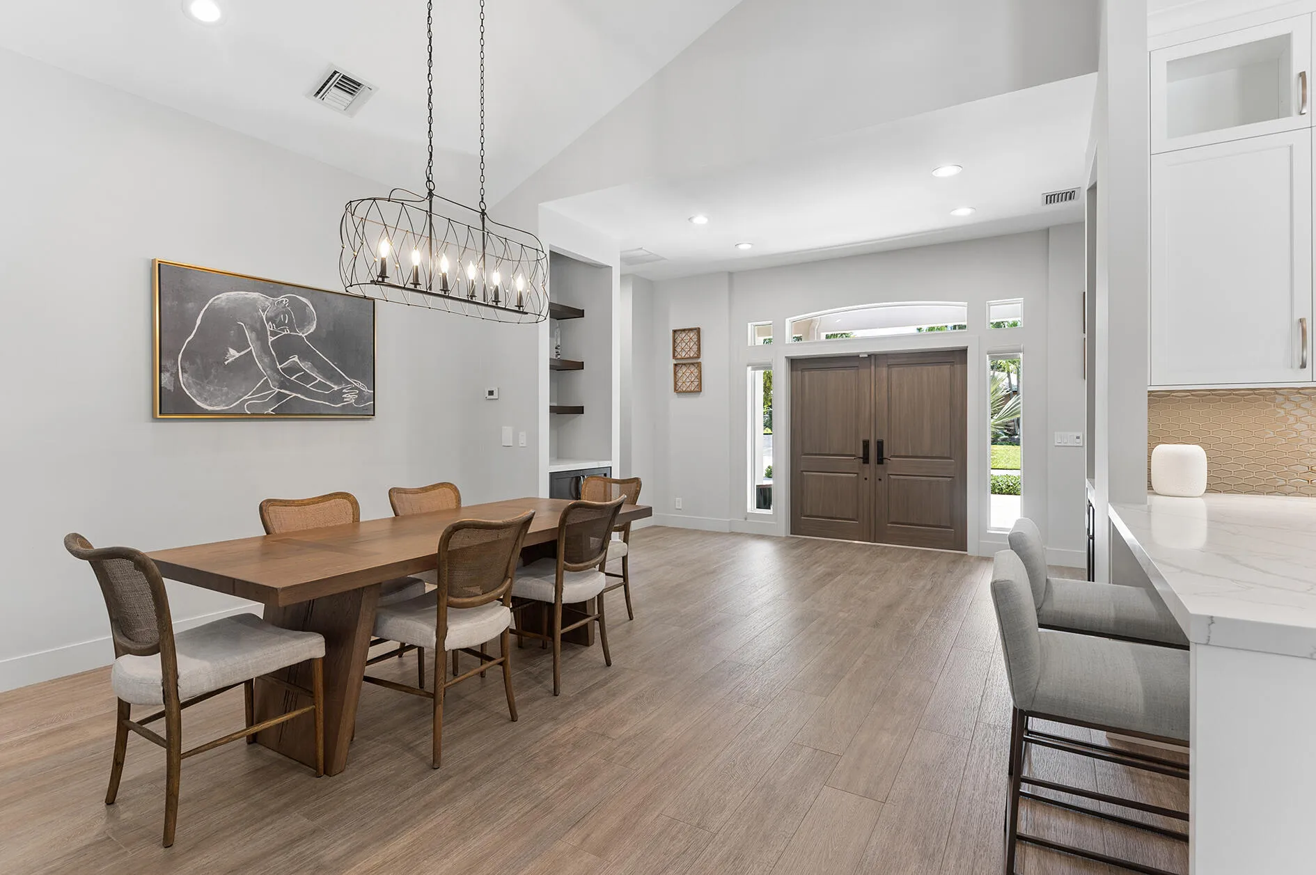 Dining Area / Entry Foyer