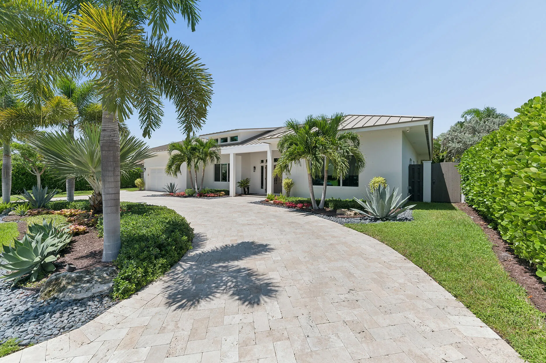 Large Circular Driveway