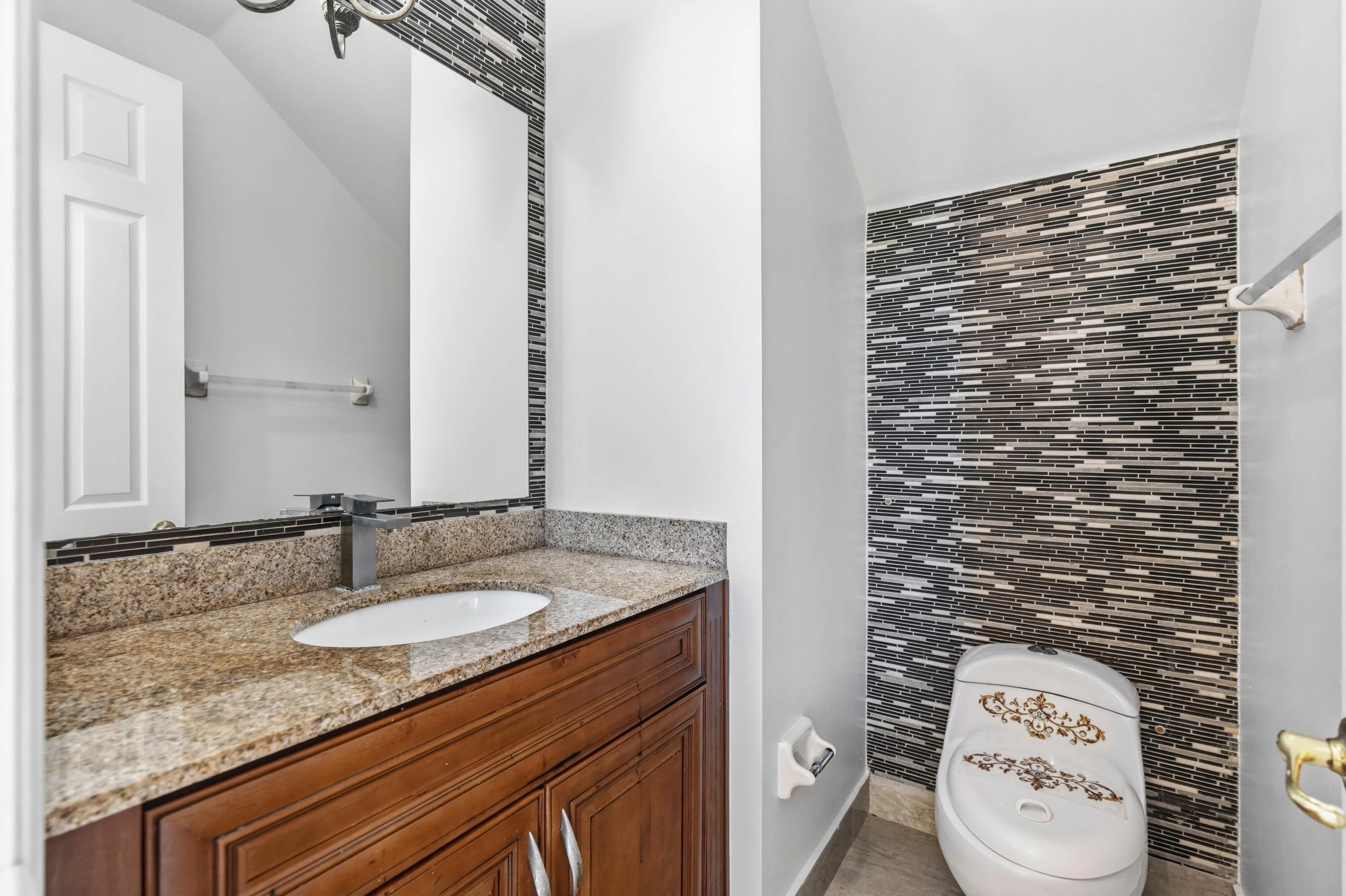 Property photo 32