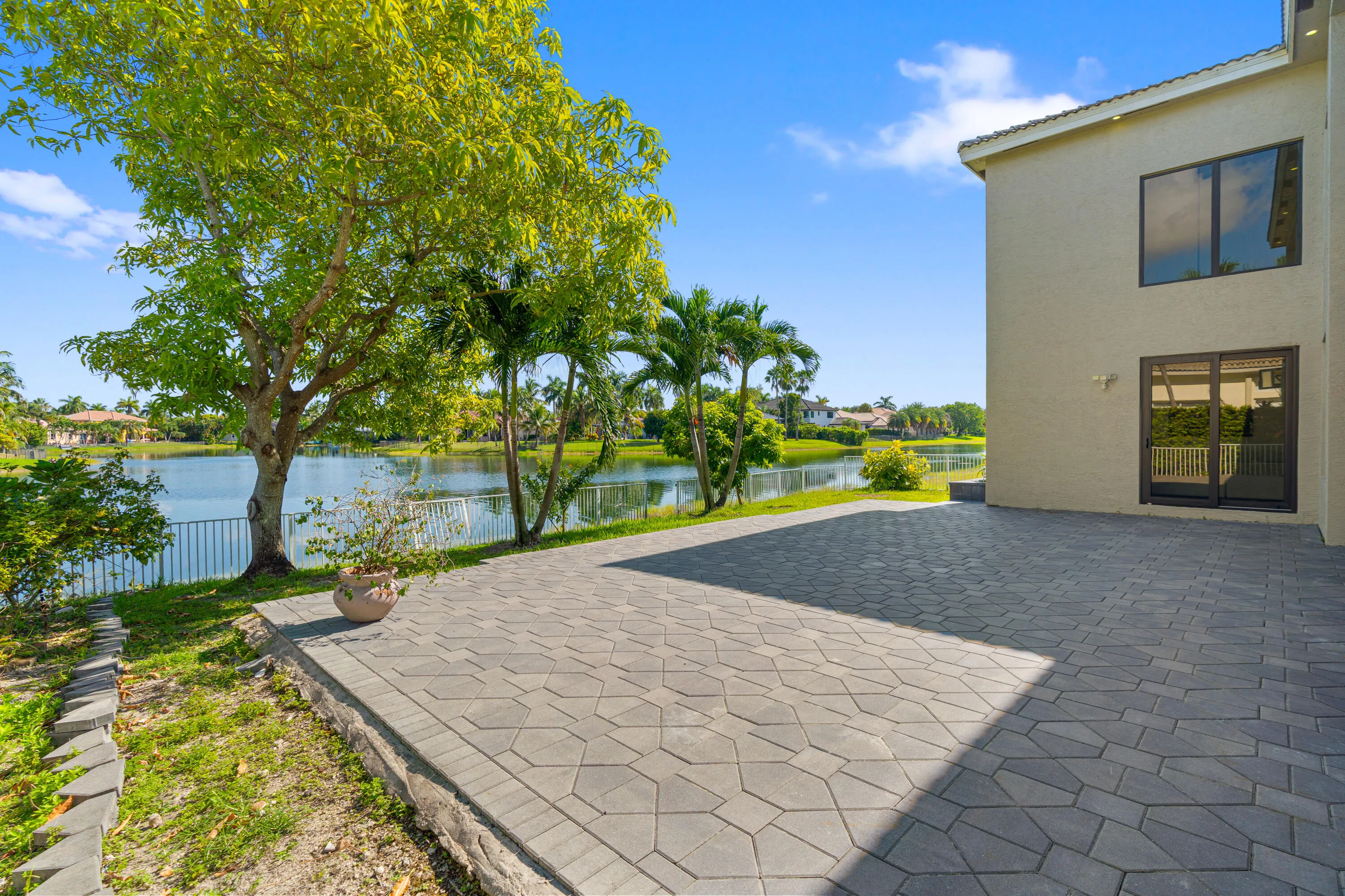 Property photo 64