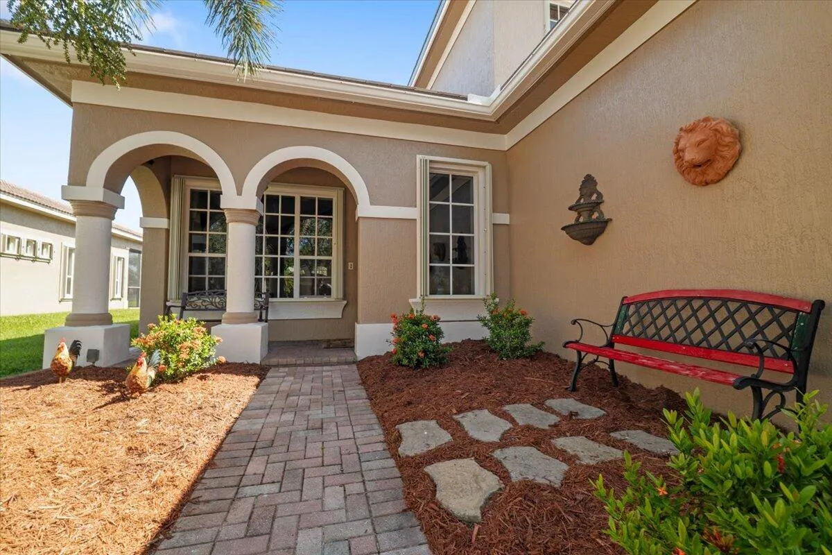 The footpath towards the front pretty relaxing patio and front entryway