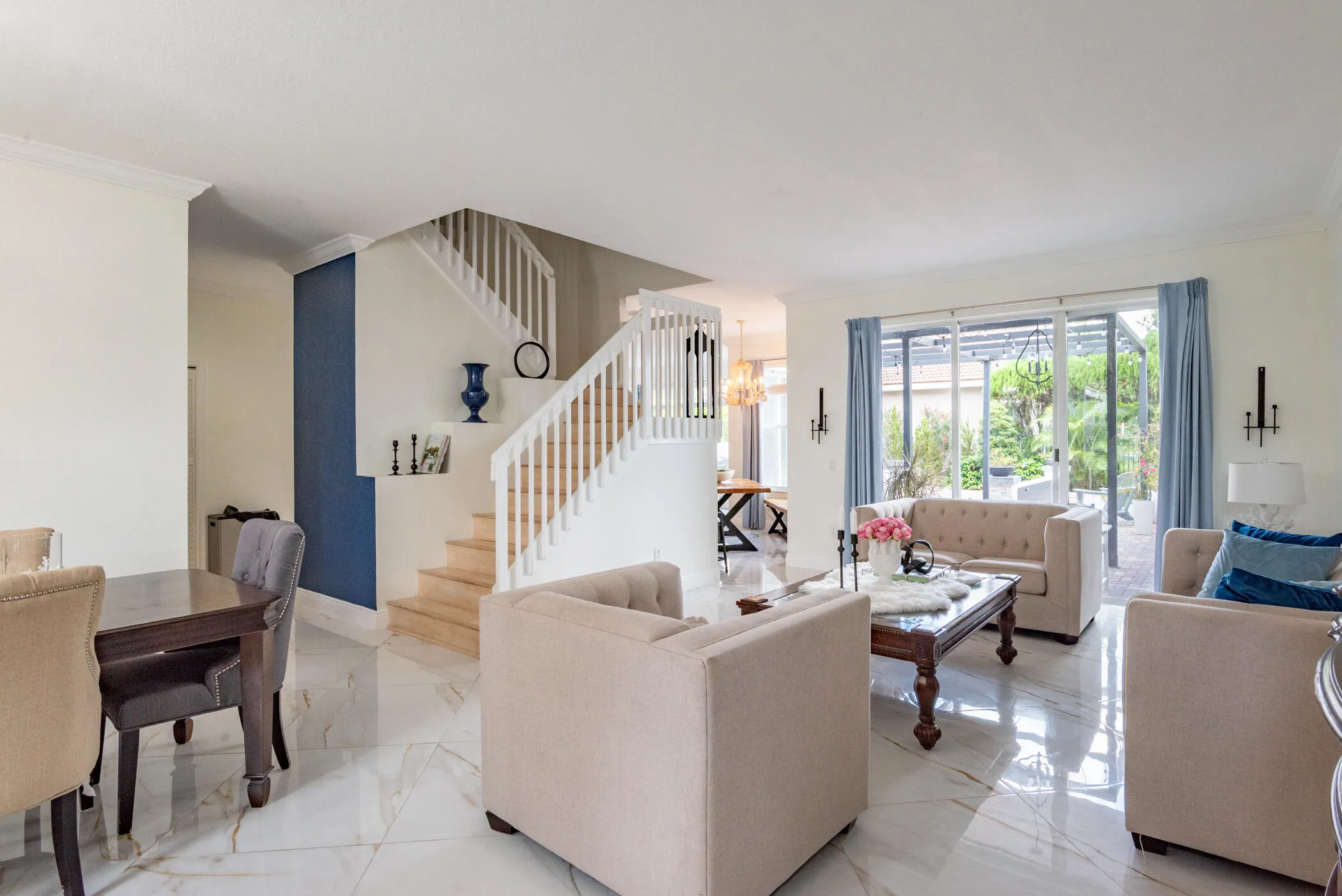 © Clark- 5013 Cobalt Court-001