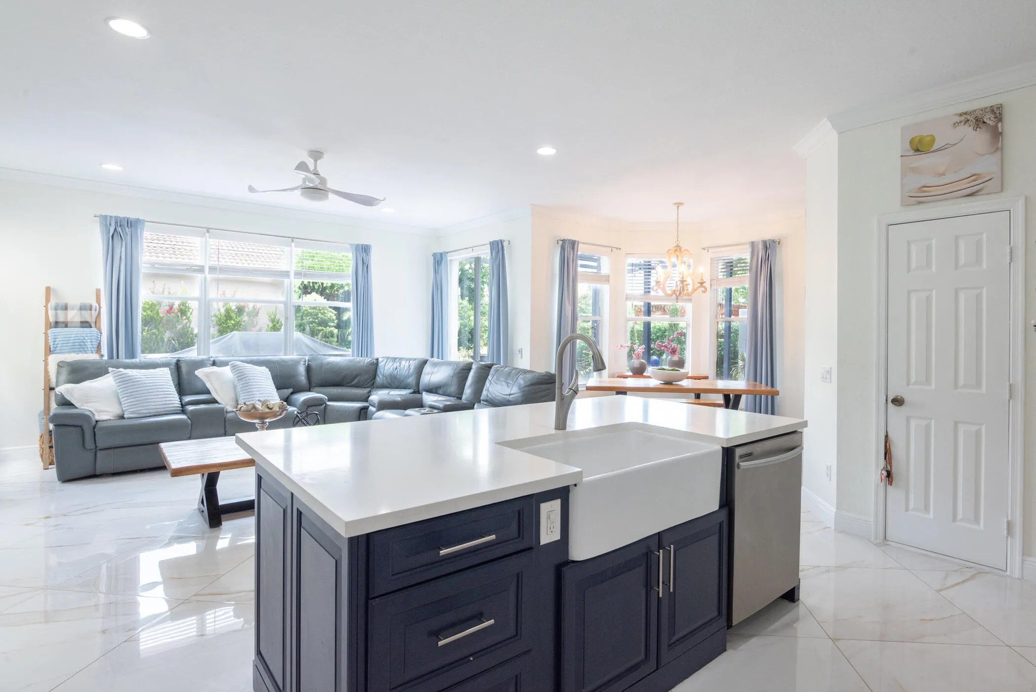 © Clark- 5013 Cobalt Court-015