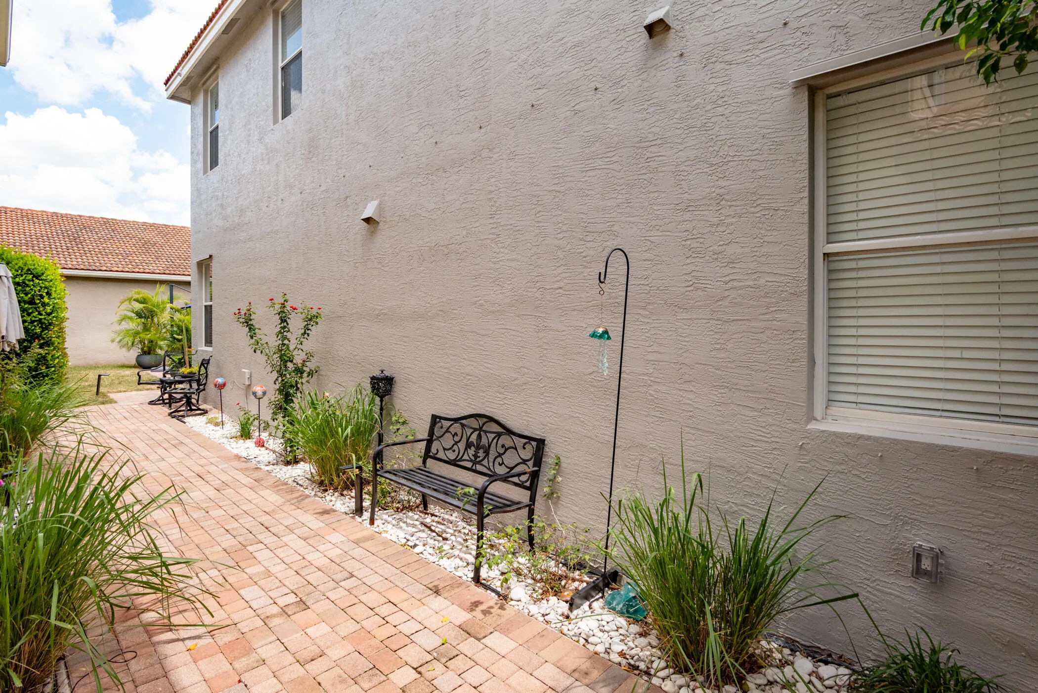 © Clark- 5013 Cobalt Court-044