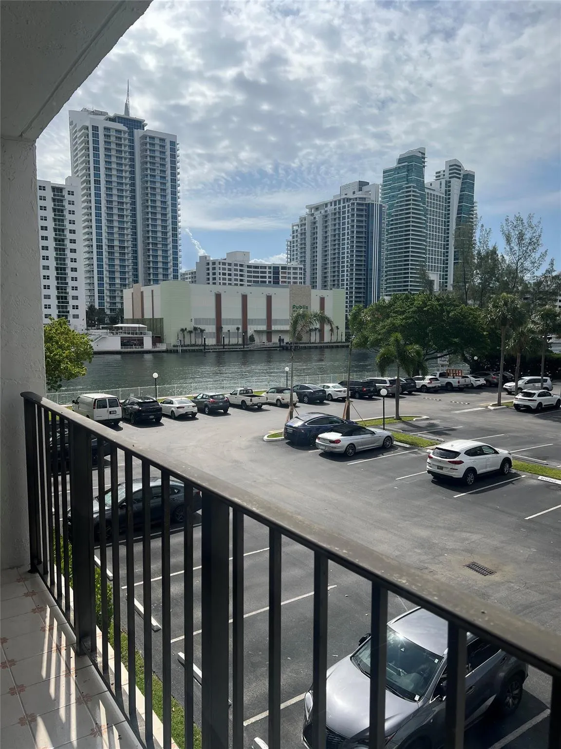 Photo 19