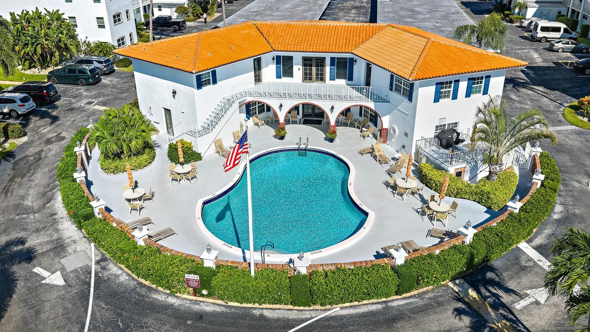 29 Yacht Club Dr 405-27