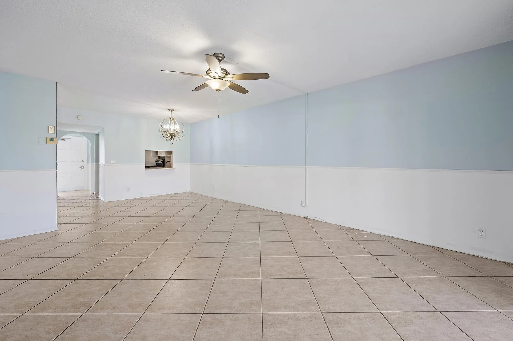 29 Yacht Club Dr 405-7