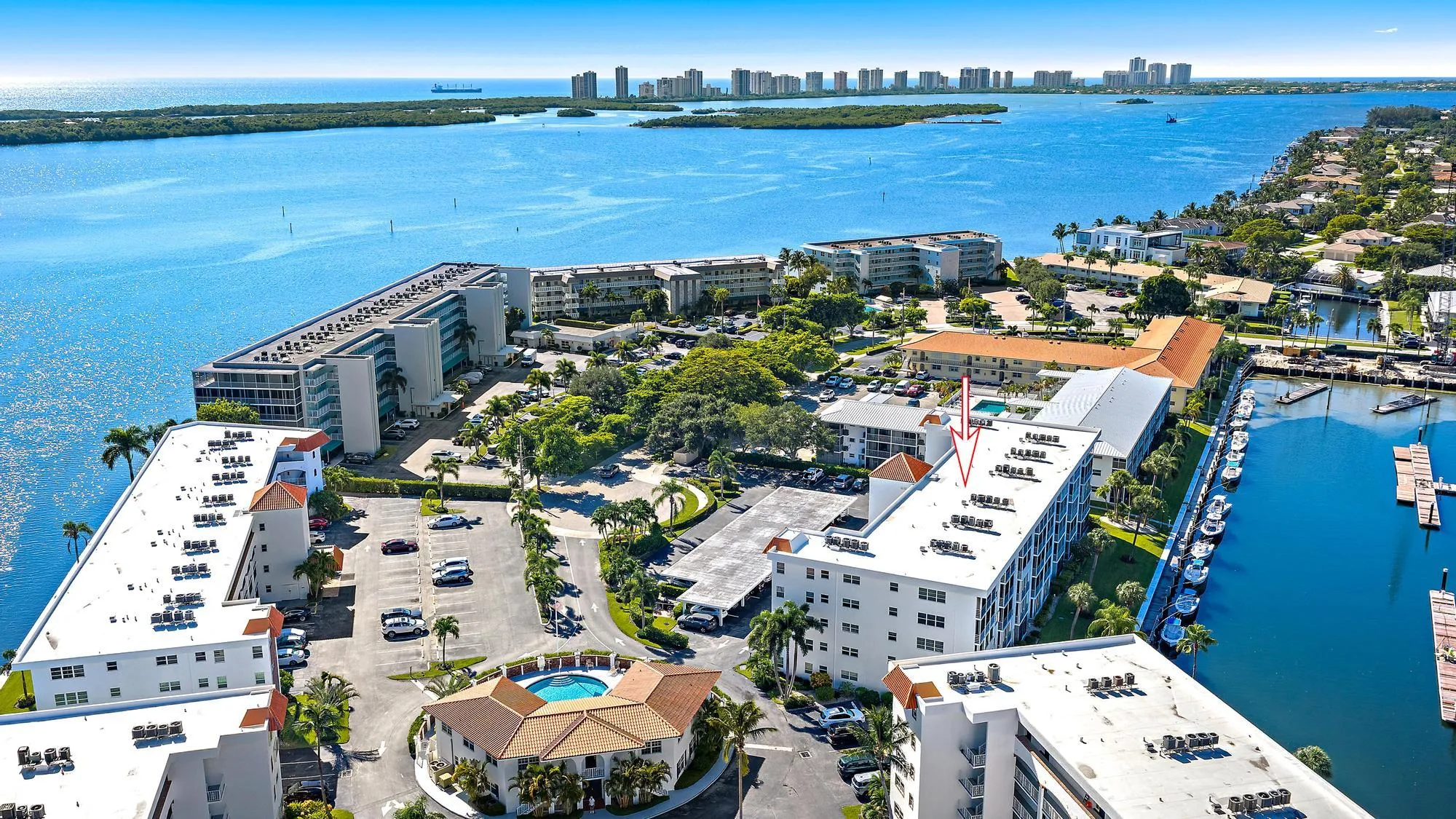 29 Yacht Club Dr 405-25