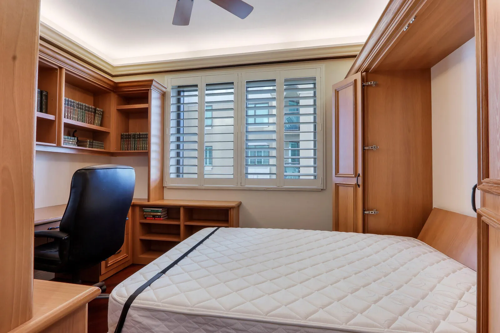 Murphy Bed