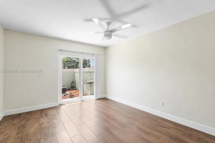 Guest bedroom