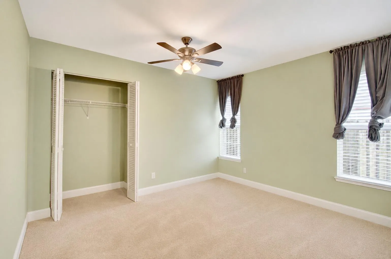 Guest Room 2 (1)
