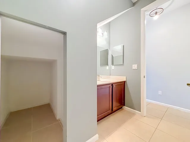 57 Atwell Drive-46