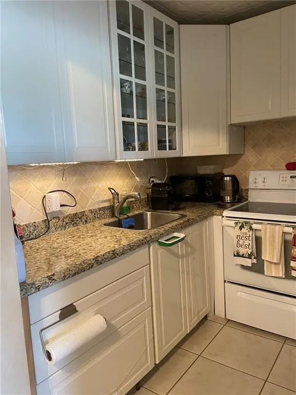 Kitchen 3