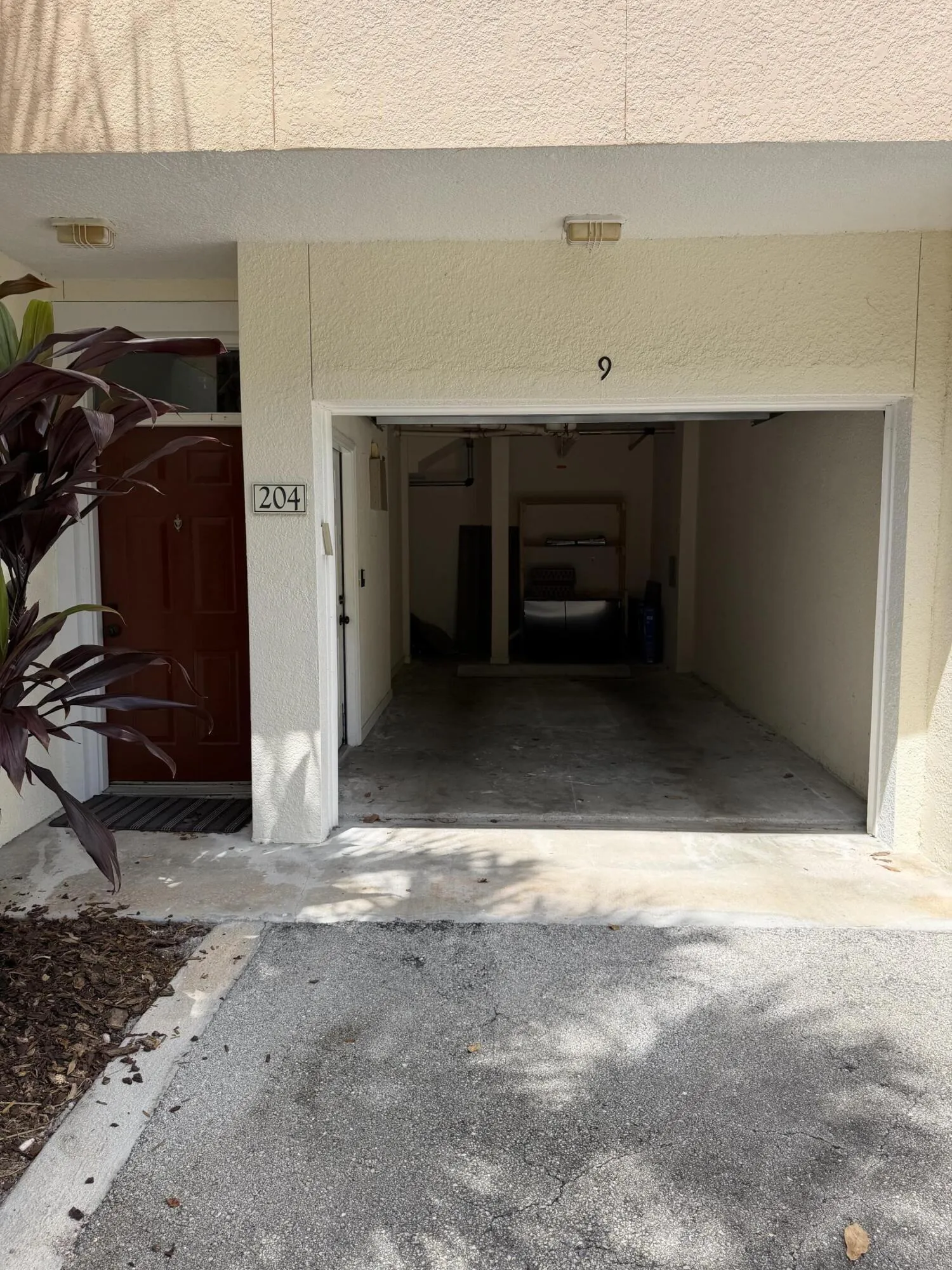 garage