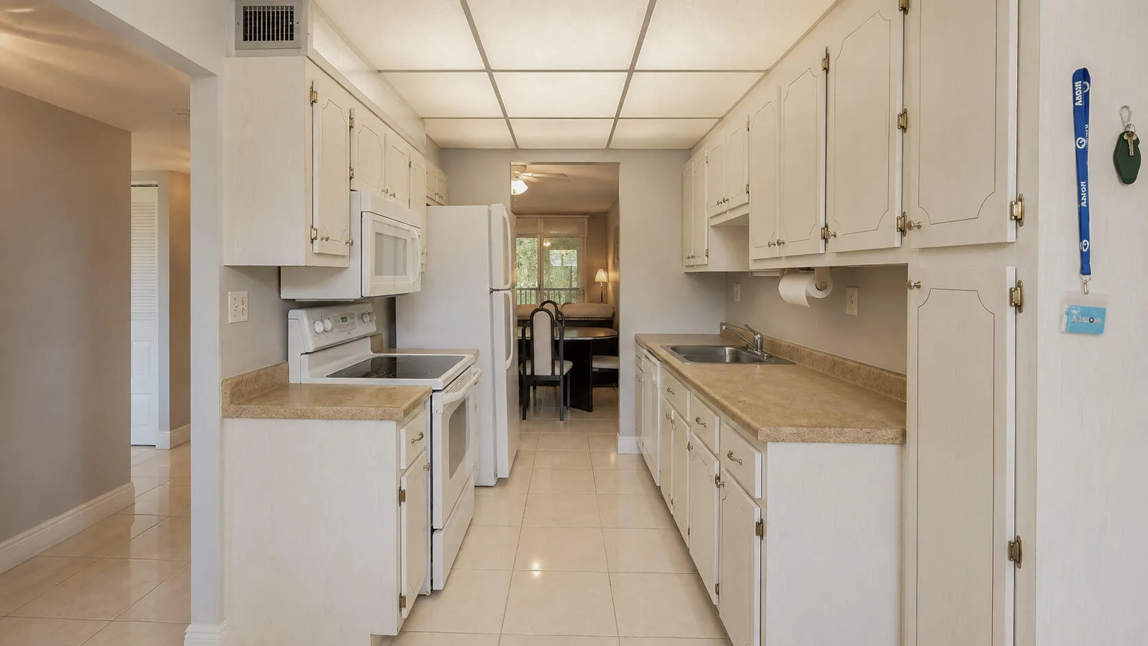 Final Pics_2650 NW 49th Ave # 318_014