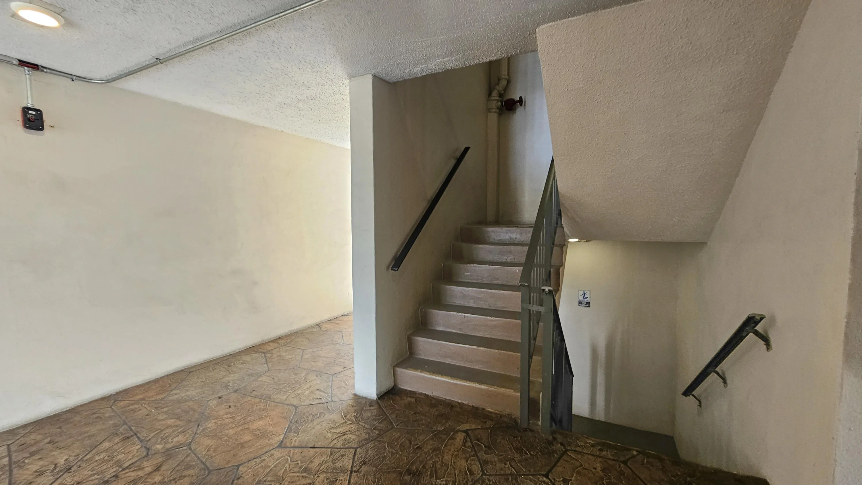Final Pics_2650 NW 49th Ave # 318_004