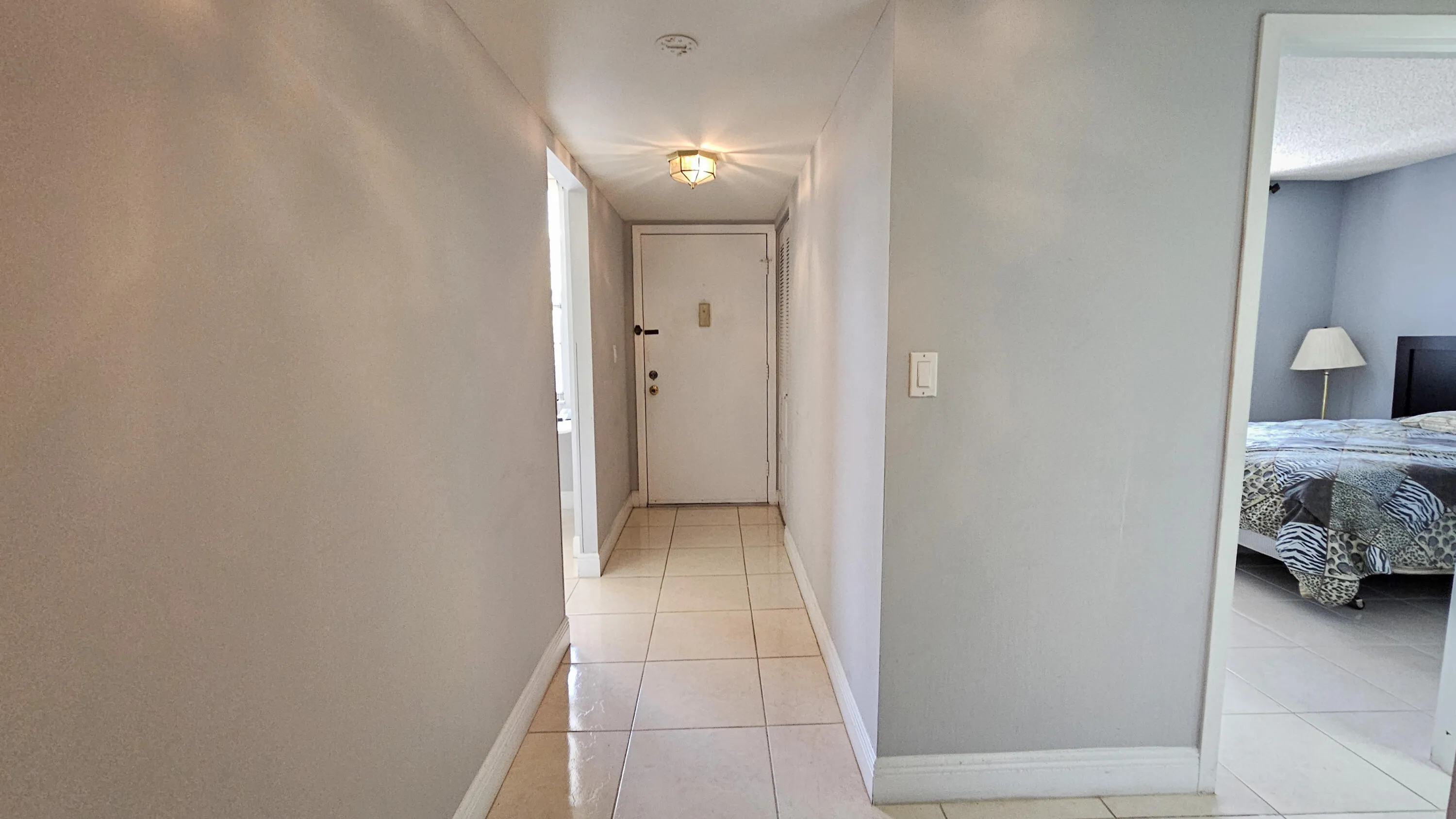 Final Pics_2650 NW 49th Ave # 318_017