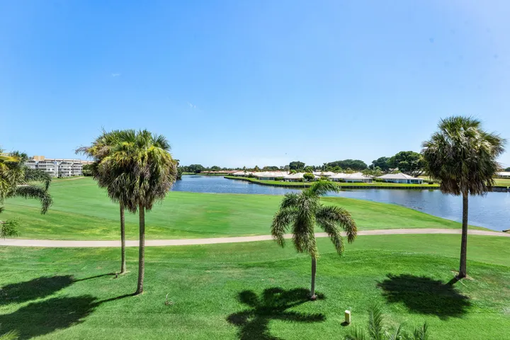 027-169AtlantisBoulevard-302-Atlantis-FL
