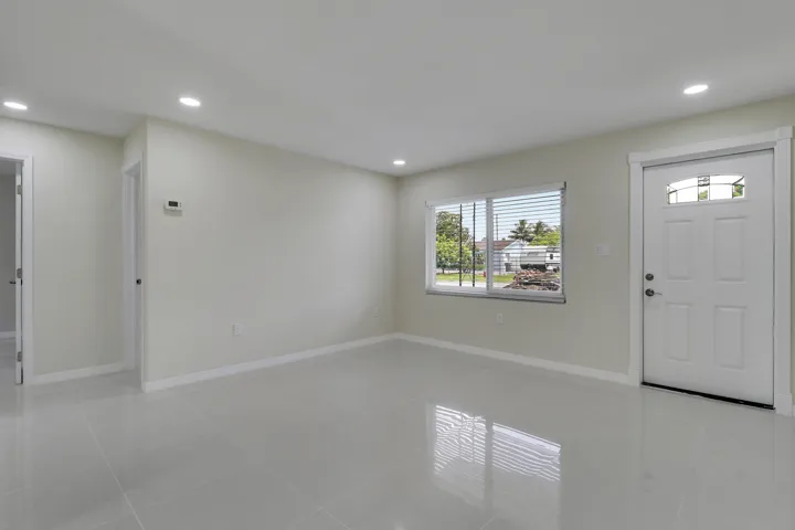 House 3-7