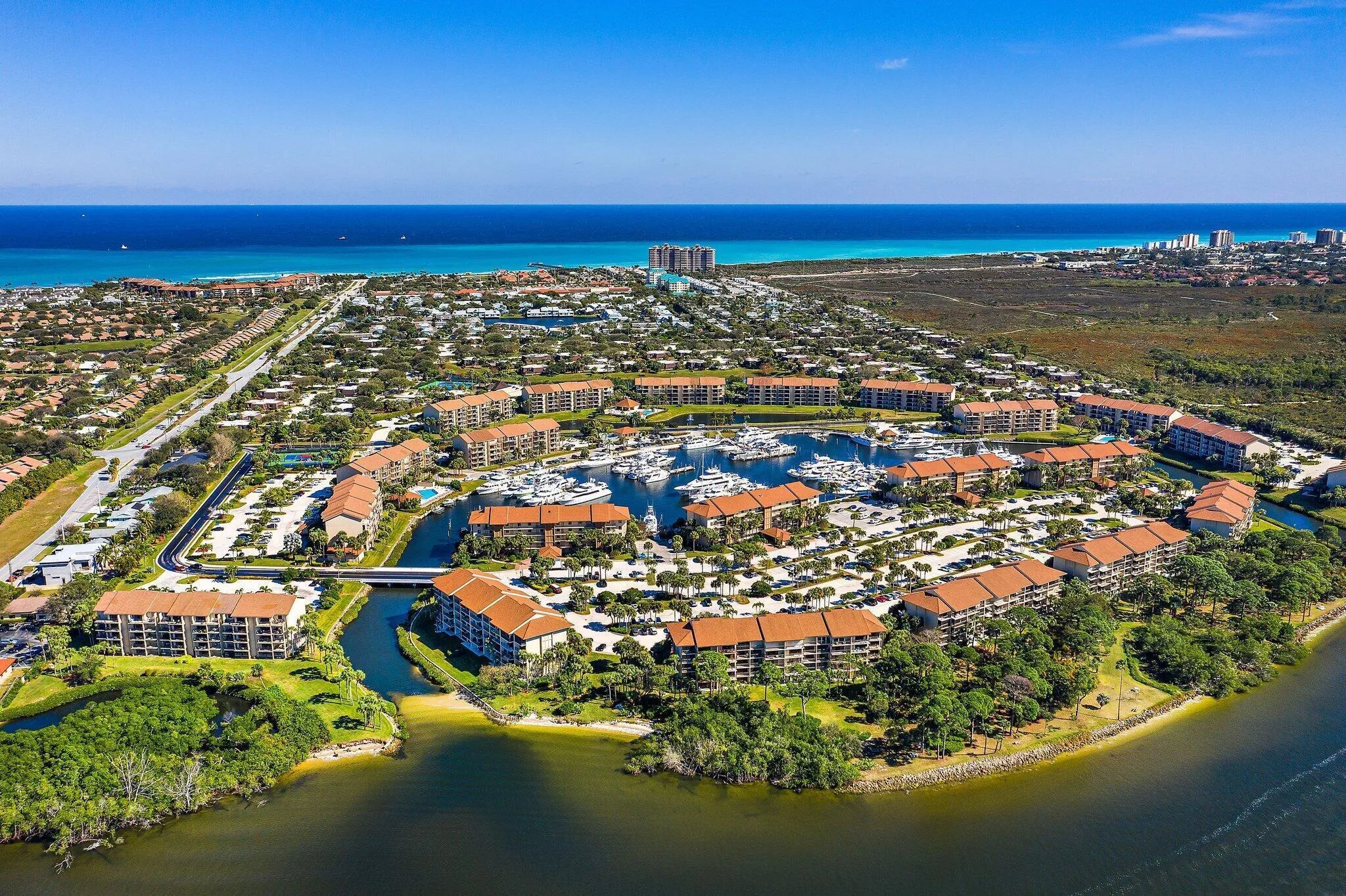004-TheBluffsMarina-FL-SMALL