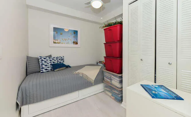 2301 Marina Isle Way Apt 203-small-016-0