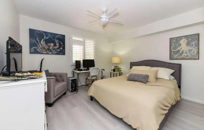 2301 Marina Isle Way Apt 203-small-030-0