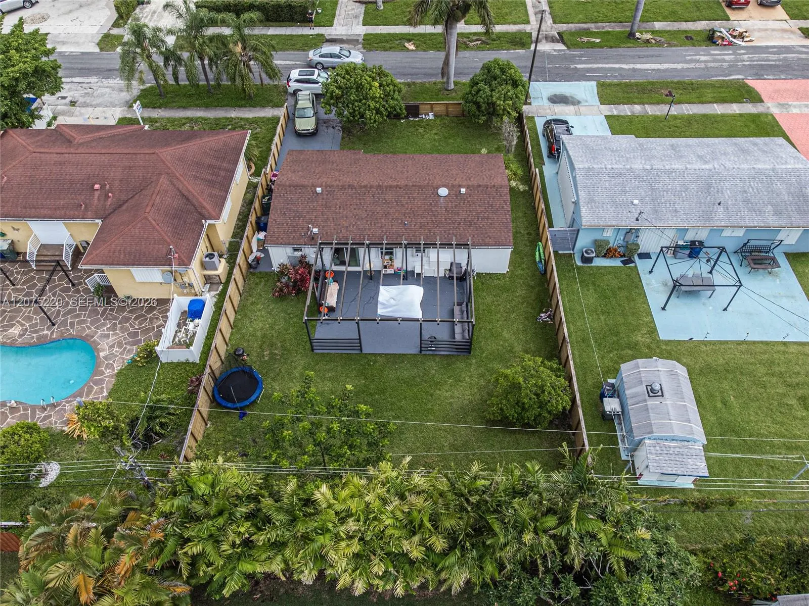 Aerial Property View / Large Back Yard with the room for the Pool