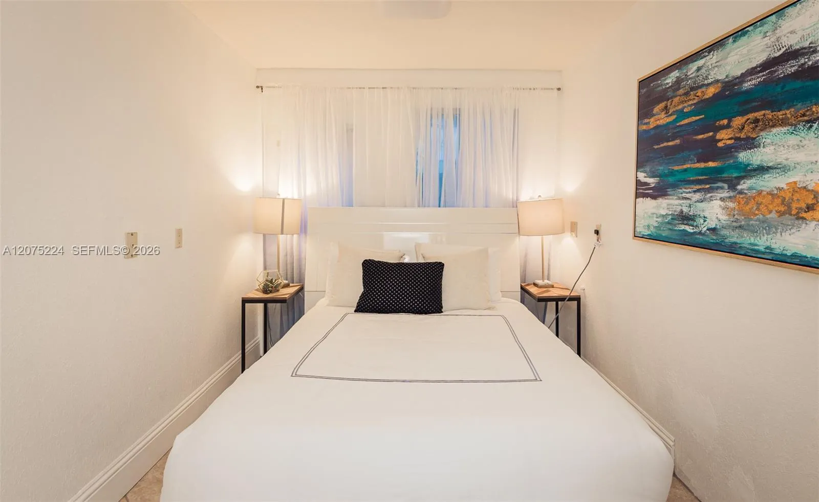 5th Bedroom/w Queen Size Bed