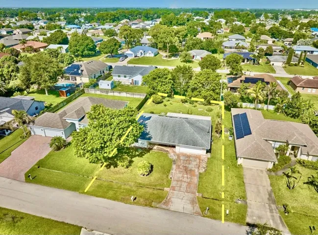AERIAL perspective of approx property size.